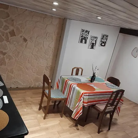 Nouveau Maison Thiernoise Typique Ferienhaus