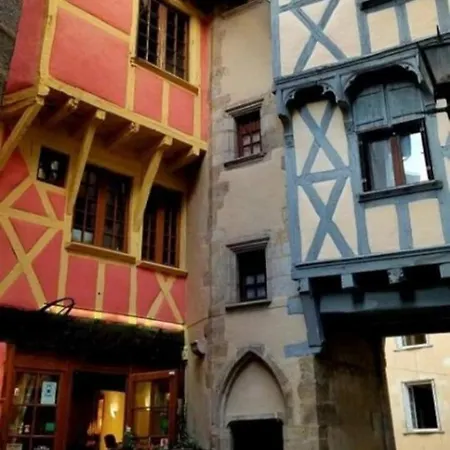 Nouveau Maison Typique *