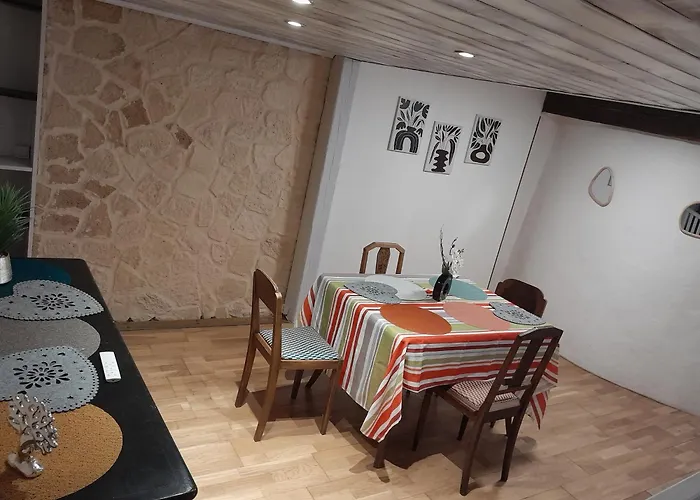 Nouveau Maison Thiernoise Typique Ferienhaus